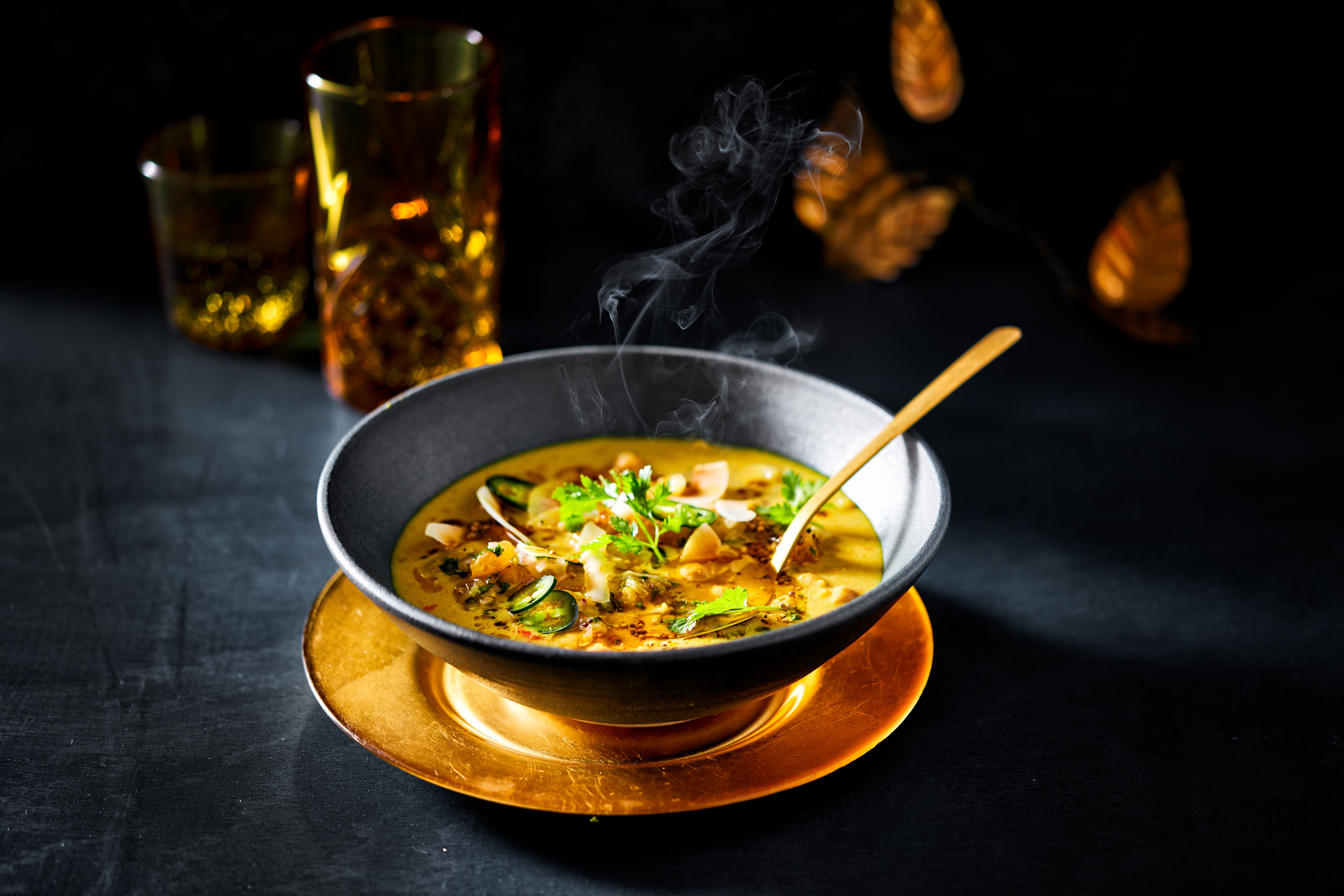 /Magazine/2019/Holiday/2019-12-05_Feast of Flavors Kokos-kikkererwtensoep_Liggend.jpg